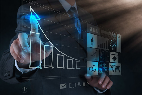 如何利用大數(shù)據(jù)驅(qū)動(dòng)企業(yè)戰(zhàn)略決策？