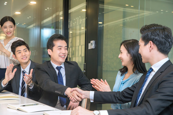 領(lǐng)導力變革:以創(chuàng)新為核心推動組織持續(xù)發(fā)展 領(lǐng)導力變革:以創(chuàng)新為核心推動組織持續(xù)發(fā)展