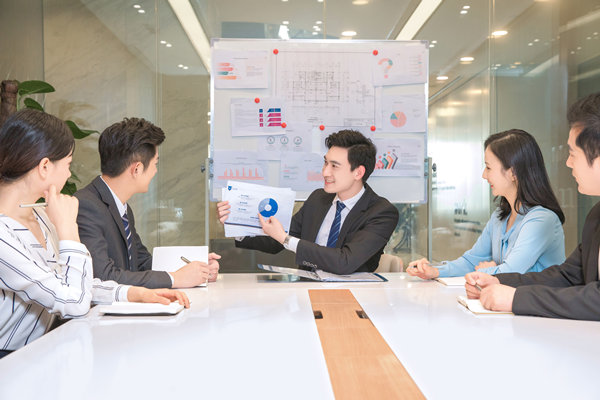 卓越績(jī)效的基石:高效團(tuán)隊(duì)的關(guān)鍵特征與構(gòu)建策略 卓越績(jī)效的基石:高效團(tuán)隊(duì)的關(guān)鍵特征與構(gòu)建策略