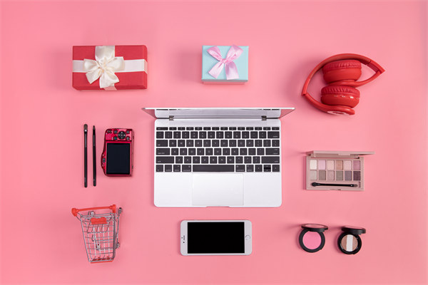 創(chuàng)新企業(yè)管理模式，引領(lǐng)行業(yè)變革，塑造品牌力量