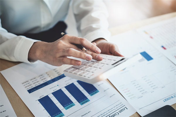 企業(yè)預(yù)算管理：以數(shù)據(jù)為依據(jù)，決策更加科學(xué)和精準(zhǔn)