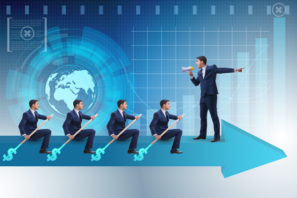 集團管控創(chuàng)新實踐，引領(lǐng)行業(yè)發(fā)展趨勢與變革