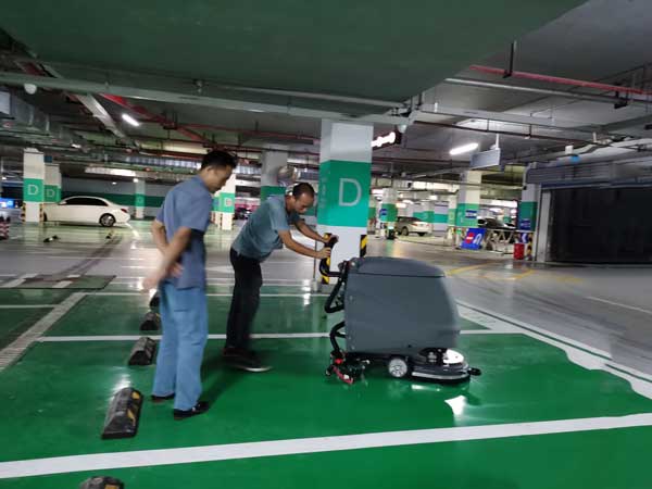 洗地機(jī)在生活生產(chǎn)中清潔的優(yōu)勢(shì) 洗地機(jī)在生活生產(chǎn)中清潔的優(yōu)勢(shì)