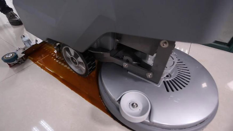 地板洗地機(jī)，投資還是費(fèi)用？