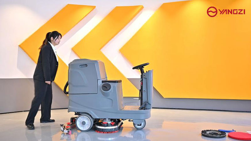 為什么工業地板清潔機是清潔地板的唯一方法