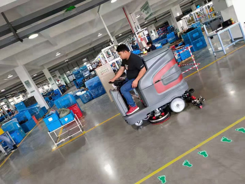 手推式洗地機、駕駛式洗地機好用嗎