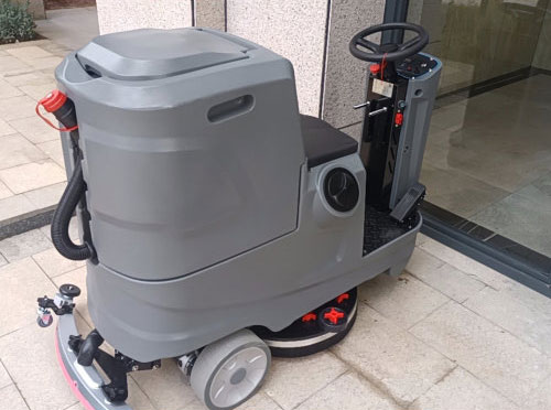 什么是電池驅動的洗地機 什么是電池驅動的洗地機